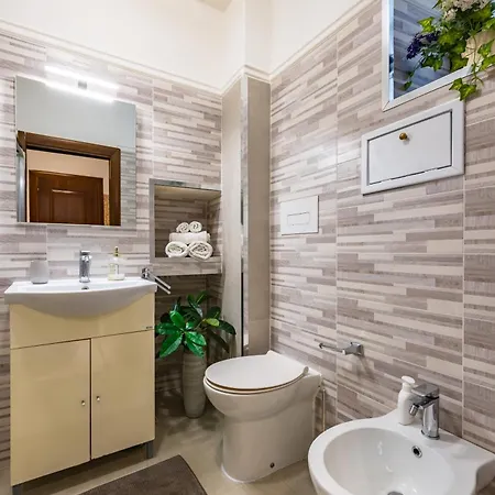 Appartement Tofa 7 *